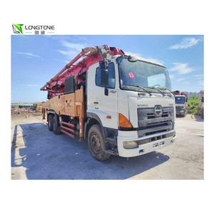 รถปั๊มคอนกรีตดีเซล Zoomlion มือสอง ระยะส่งแนวตั้งและแนวนอน 52 เมตร ผลผลิต 180 เมตร/ชม. เครื่องยนต์และมอเตอร์จากหูหนาน - Product Image 3