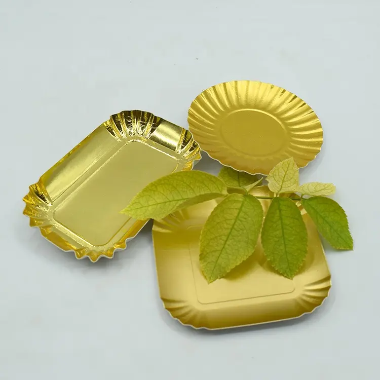 Wegwerp Gouden Rechthoekige Papieren Dienbladen Met Geschulpte Rand Huwelijksfeestpapieren Borden