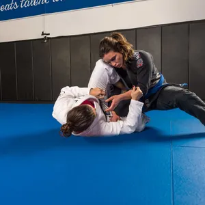 Toptan dövüş sanatları güreş paspaslar paspaslar jiu jitsu rulo Judo BJJ MMA Judo Tatami Mat üreticisi