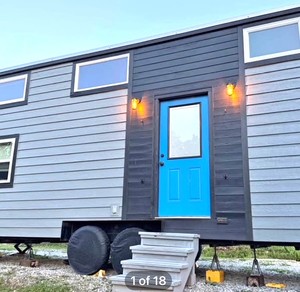 Hermosa Casa Pequeña Wind River – Lista para Habitar, Totalmente Equipada y con Potencial para Airbnb! ENVÍO GRATUITO A TODOS LOS ESTADOS - Product Image 1