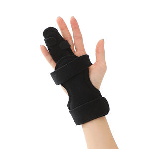 Penyangga Jari Tangan yang Dapat Disesuaikan untuk Jari Kelingking yang Sakit - Product Image 2
