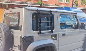 JP16 ODM Original fabricant usine approvisionnement <span class=keywords><strong>prix</strong></span> de gros échelle latérale en aluminium noir pour <span class=keywords><strong>Suzuki</strong></span> <span class=keywords><strong>Jimmy</strong></span> 2019 + pièces automobiles - Product Image 2