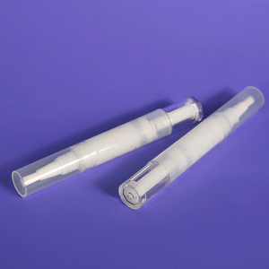 Lápiz Blanqueador Dental Profesional de 4 ml con Logotipo Personalizado, Sin Irritación, Para Usar en Cualquier Lugar, 20% PAP+ Sin Peróxido, de Plástico - Product Image 2