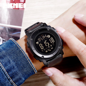 Skmei Smart Watch Men Digital Sports Heart Rate Monitor Bluetooth Waterproof Outdoor Compass Fitness Tracker Black - Product Image 4