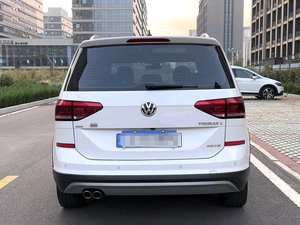 Volkswagen Touran L 2021, voiture à essence, monospace 7 places, 280TSI DSG, version confort, véhicule à essence haute performance, vw Touran L - Product Image 5