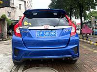 Honda Fit LX 2014, berline, 1.5L, boîte automatique CVT, export, moteur L15B2 i-VTEC 131 CV, consommation de carburant 5.3L.