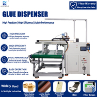 Machine d'application de colle en bande pour chaussures en latex blanc, avec bande transporteuse, pour collage linéaire, colle jaune, colle PU CNC, colle thermofusible et pulvérisation