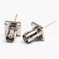 Conector hembra a prueba de agua con pasador central chapado en oro largo con brida de cuatro orificios cuadrada de 17*17 de la serie 1