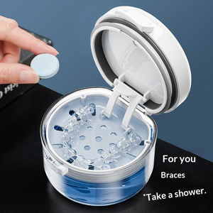 Kieferorthopädische Zahnspangen-Aufbewahrungsbox aus Kunststoff für Unsichtbare Zahnspangen Tragbare Hülle zur Zahnkorrektur Retainer-Reinigungsbox - Product Image 5