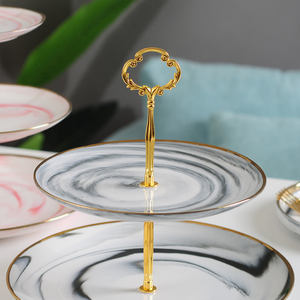 Piatto da Dessert a 3 Strati in Ceramica Porcellana Effetto Marmo Ecologico di Lusso con Bordo Dorato Stile Europeo per Hotel - Product Image 4