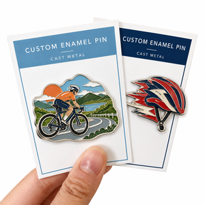 Al por mayor: Pin de solapa de metal magnético con logotipo de diseño personalizado, insignia para sombreros, pin de esmalte personalizado suave y duro de anime - Product Image 2