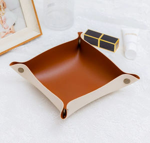 Plateau de rangement pliable en cuir fait main avec fermoirs à pression, design Japandi, organisateur de bureau portable multifonctionnel pour pièces de monnaie et clés - Product Image 2