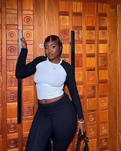 Set <span class=keywords><strong>Yoga</strong></span> Y2K Personalizzato 2 Pezzi per Donna, Maglietta Aderente a Maniche Lunghe e <span class=keywords><strong>Pantaloni</strong></span> a Zampa, Completo Loungewear Due Pezzi - Product Image 3