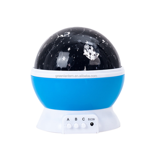Projecteur led rotatif à 360 ° avec USB intégré, 4 couleurs de lumière, luminaire décoratif d'intérieur, idéal pour la chambre d'un bébé, ou une étoile, nouveau modèle - Product Image 4