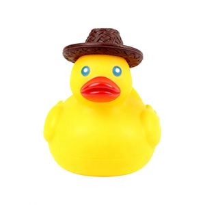 Jouets de bain et de douche pour enfants en gros, petits canards jaunes avec chapeaux de paille - Product Image 3