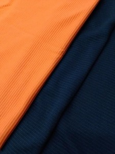 Tissu en Coton et Polyester Tricoté Cordonné en Promotion pour Vêtements Décontractés et Utilisation dans l'Industrie Textile Disponible à Bon Prix - Product Image 5