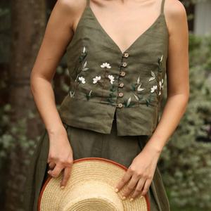 Ensemble décontracté en lin pour femme, nouveau modèle OEM, haut court sans manches et pantalon large, ensemble brodé en coton et lin, vente chaude - Product Image 4