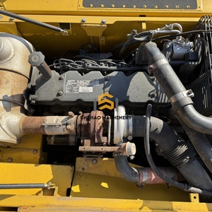 Équipement de terrassement durable le plus vendu : Excavatrice hydraulique sur chenilles Komatsu PC220 d'occasion de 22 tonnes - Product Image 5