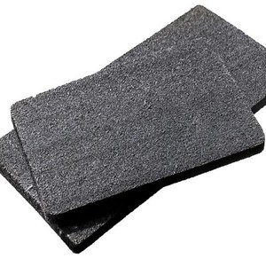 แผ่นรองรับแรงกระแทกสำหรับสนามเด็กเล่น 3-12 มม. แผ่นยางดูดซับแรงกระแทกสำหรับปูใต้หญ้าเทียม แผ่นรองรับแรงกระแทกสำหรับสนามฟุตบอล สนามเทนนิส - Product Image 1