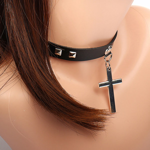 Wholesale Zinc Alloy <strong>Gothic</strong> Cross Adjustable Leather Necklace Spiked <strong>Choker</strong> for Girls - Product Image 5