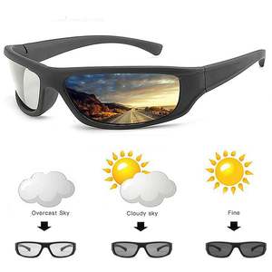 Gafas de Sol Camaleón Personalizadas con Logotipo, Gafas de Conducir Cuadradas, Gafas de Sol Deportivas Polarizadas Fotocromáticas para Hombre y Mujer - Product Image 1