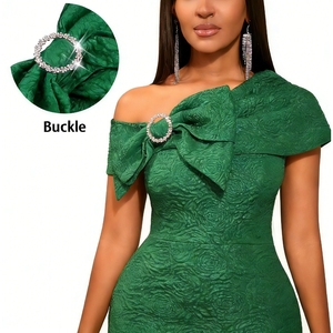 Robe midi moulante asymétrique pour femme - Robes de soirée élégantes avec nœud et détails en cristal - Product Image 3