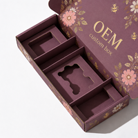 Boîte d'expédition en carton ondulé kraft recyclable personnalisée avec fentes, estampage à chaud, pelliculage mat, emballage écologique pour le commerce électronique