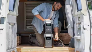 Estación de Energía Portátil DELTA 2 de 1024 Wh y 1800 W con Batería LFP, Carga Rápida y Expandible para Camping - Product Image 5