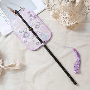Ventaglio in Plastica Stile Cinese Fatingna con Motivi Traforati, Ventaglio Pieghevole Stile Antico <span class=keywords><strong>per</strong></span> Donna, Ventaglio Rettangolare Classico Mini <span class=keywords><strong>per</strong></span> Hanfu e Qipao - Product Image 3