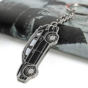 कस्टम लोगो जस्ता मिश्र धातु एनमेल कार आकार धातु की चेन कार टिकाऊ गैर-फीका पेरेंट कीरिंग कीचेन उपहार - Product Image 2