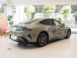 Xiaomi <span class=keywords><strong>SU</strong></span> 7 Elektroauto: Ein Bestseller in China, Stilvolles und Intelligentes Elektro-Coupé mit Erstklassigem Handling, 830 km Reichweite. - Product Image 2