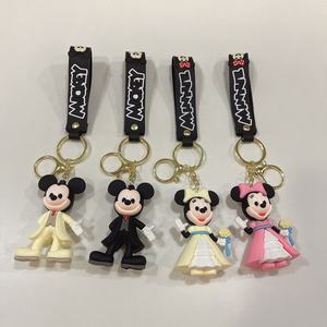 Nuovo Design 3D PVC Cartoon Cute Wedding Dress Mickey Minnie portachiavi borsa ciondolo per ragazze - Product Image 3