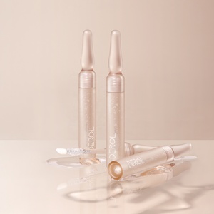 Suero de crecimiento de pestañas de cejas naturales Suero de pestañas vegano sin crueldad con su logotipo - Product Image 1