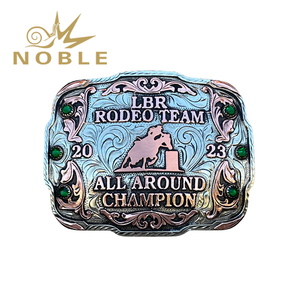 Boucle de ceinture de <span class=keywords><strong>champion</strong></span> de coureur de baril de rectangle de haute qualité avec la boucle de ceinture gravée par motif de bronc de selle de CZ d'incrustation - Product Image 3
