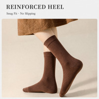 Chaussettes mi-mollet en coton peigné personnalisées OEM, couleur unie, revers replié, douces et respirantes, pour hommes, usage quotidien, vente en gros