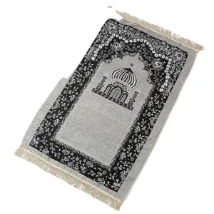 2020 Groothandel Fabrikant Islamitische Reizen Aangepaste Polyester Tassel Moslim Gebed Mat