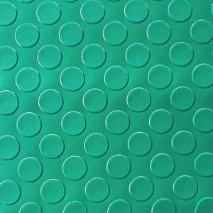 Tapete de Plástico Antideslizante, Impermeable y Resistente a los Arañazos para Taller, en Rollo - Product Image 1