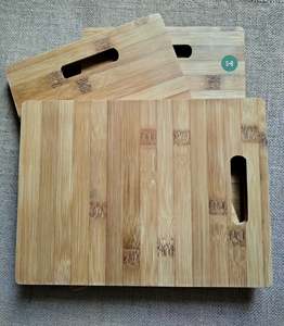 Planches à découper en bois bambou du Vietnam planche à découper en bloc cuisine en bois OEM personnalisé 99 données d'or - Product Image 3