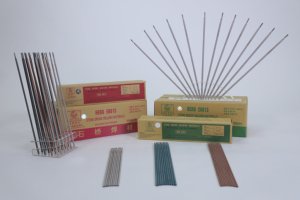 Varillas de <span class=keywords><strong>Soldadura</strong></span> Chinas SMAW E6010 6011 Hero Welding <span class=keywords><strong>E6013</strong></span> 3.2mm 350mm - Product Image 4