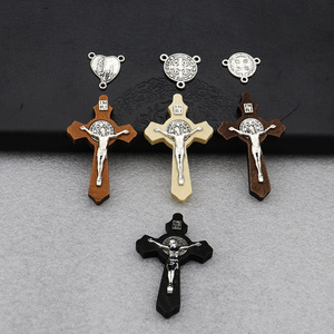 Ciondolo Crocifisso Cattolico, Collana Rosario con Croce in Legno, Ciondolo Fatto a Mano in Metallo Intrecciato, Accessori per Gioielli in Lega - Product Image 2