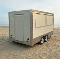 Remorque mobile personnalisée pour la restauration rapide, les boissons et la bière, avec comptoir de bar en acier inoxydable, éviers, rangements et éclairage pour événements en plein air