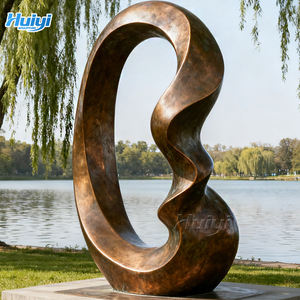 Esculturas de Animales Modernas de Bronce Fundido a Gran Escala para Exteriores, Hechas a Mano, de Forma Irregular, en Venta - Product Image 1