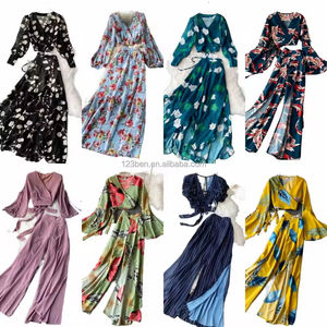 2025 femmes vêtements <span class=keywords><strong>de</strong></span> plage floraux col en v dentelle Maxi robe crochet Cardigan couverture longue printemps Floral Bikini pour plage <span class=keywords><strong>bain</strong></span> <span class=keywords><strong>de</strong></span> <span class=keywords><strong>soleil</strong></span> - Product Image 1