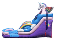 Toboggan aquatique gonflable commercial sur le thème de la licorne avec piscine à jets d'eau pour enfants, équipement de jeu aquatique pour fêtes en plein air dans la cour