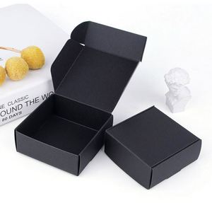 Caja de Embalaje para Perfume con Logotipo Personalizado, Recubrimiento UV, Laminación Mate, Cartón Corrugado Autoensamblable, Materiales Reciclados para Calcetines de Piel - Product Image 1