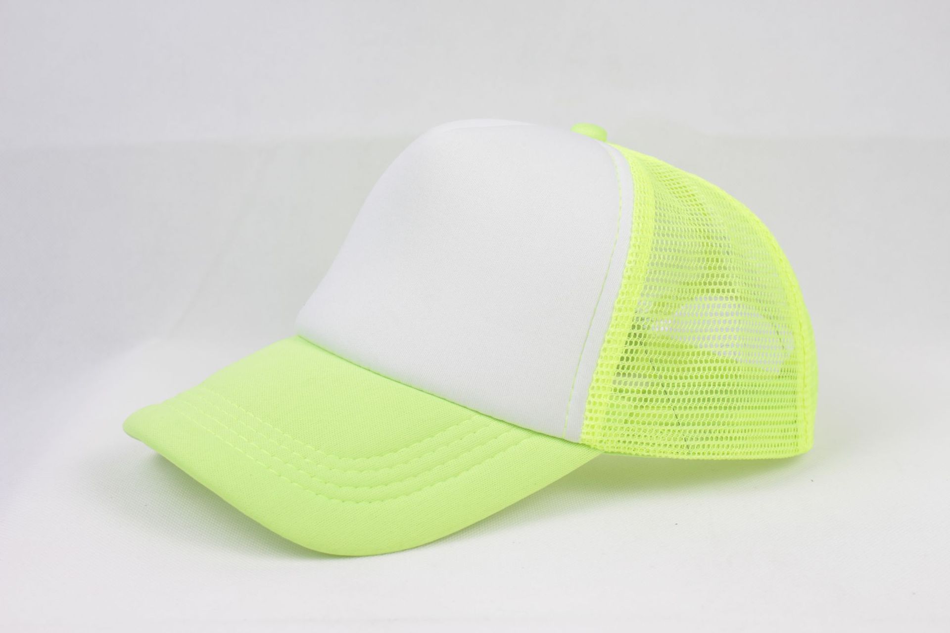 Fluorescent yellow and white explosions 13