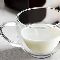 Eiförmige Doppelwandige Glas-Kaffeetasse Isolierter Klarer Becher für Zuhause Café Bar