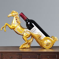 Porte-bouteilles de vin en forme de chariot à chevaux de style européen, sculpture créative artistique personnalisée en résine époxy, objet de collection animalier d'art populaire