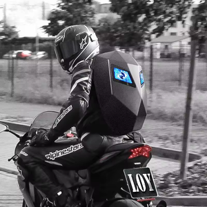 Mochila Personalizada para Motocicleta con Publicidad, Diseño de Motociclista Caminando y Conduciendo, Casco, Bolsa, Ojos Dinámicos, Luz LED, Diodo - Product Image 2