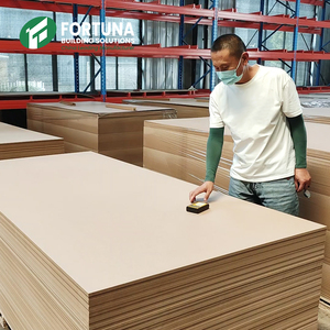 Plaques de MDF simples fabriquées <span class=keywords><strong>en</strong></span> usine au Vietnam, de 2 mm à 40 mm, pour la <span class=keywords><strong>menuiserie</strong></span> générale - Product Image 1